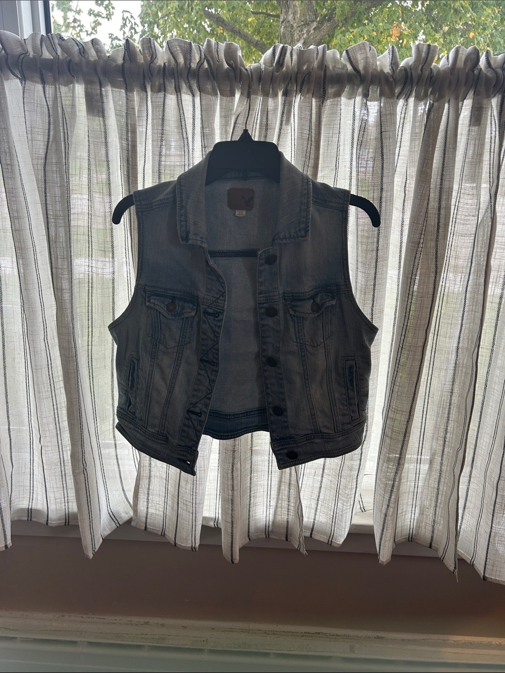 Womens blue Denim Vest Jacket - Casual Sleeveless Trucker